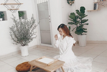 Biến phòng trọ mốc meo thành căn hộ studio siêu xinh với 7 triệu đồng